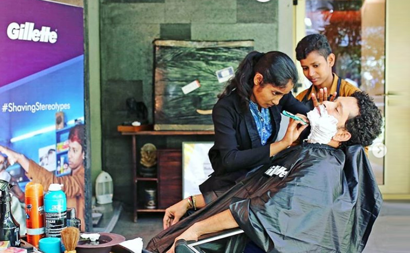 Sachin Tendulkar Gets A Shave From ‘Barbershop Girls’ Of Uttar Pradesh